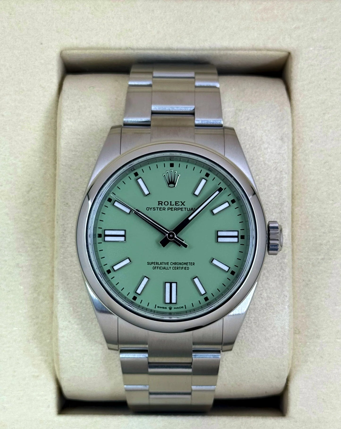 NEW 2025 Oyster Perpetual Assembled (100) 41mm 134300 Pistachio Dial