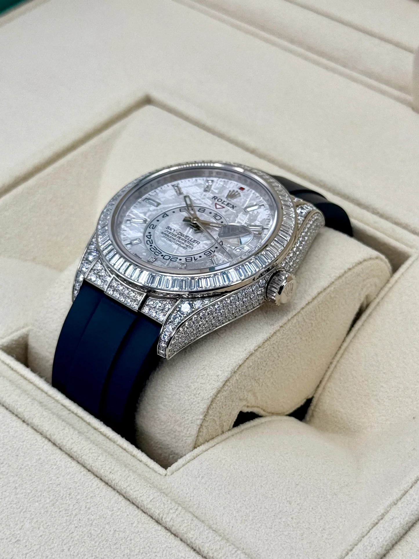 Sky-Dweller Assembled 42mm Meteorite Diamond Watch 326259TBR