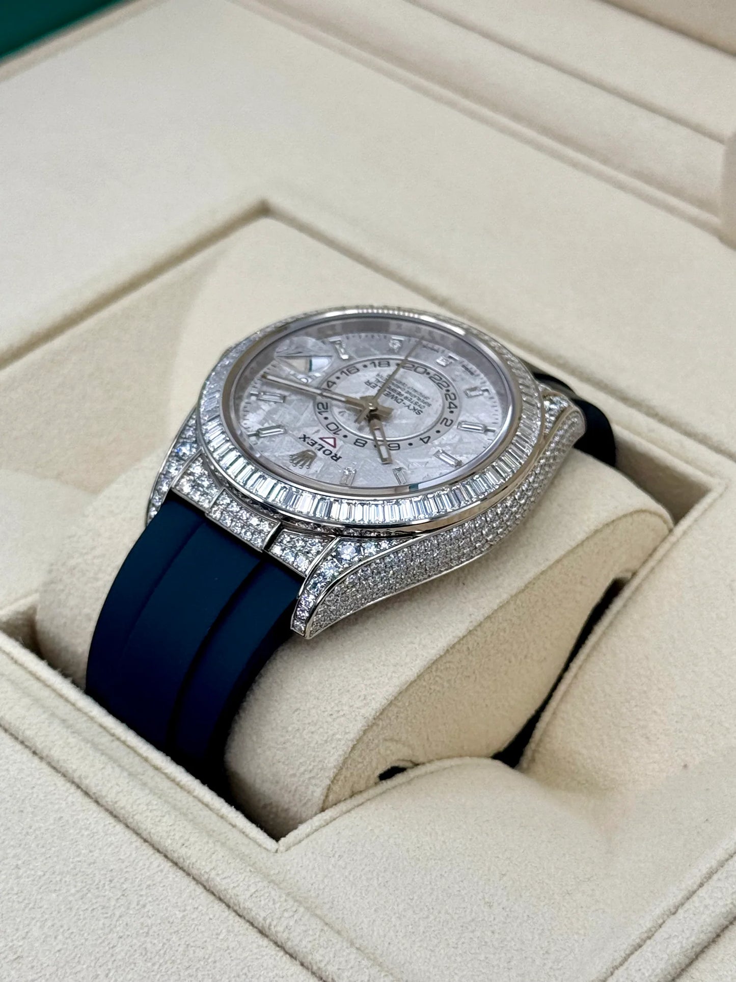 Sky-Dweller Assembled 42mm Meteorite Diamond Watch 326259TBR