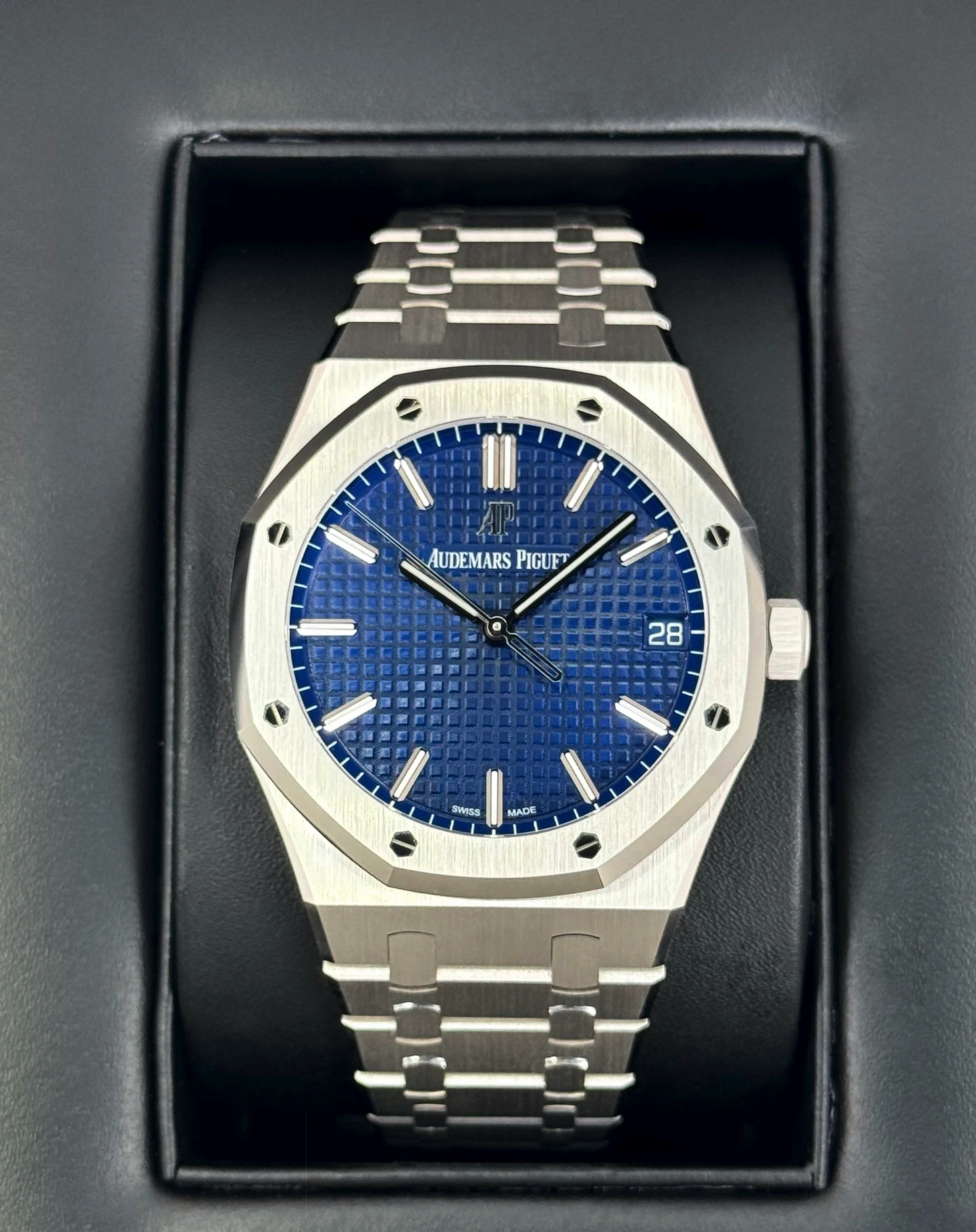 AP Assembled 90% Royal Oak 41mm 15503BC Blue Dial
