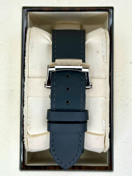 PP Nautilus Zusammengebaut 100% 40mm 5712G Weißgold Graues Zifferblatt