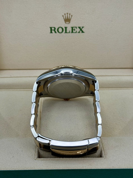 Sky-Dweller Assembled 42mm 326933 Two-Tone Oyster Champagne Dial