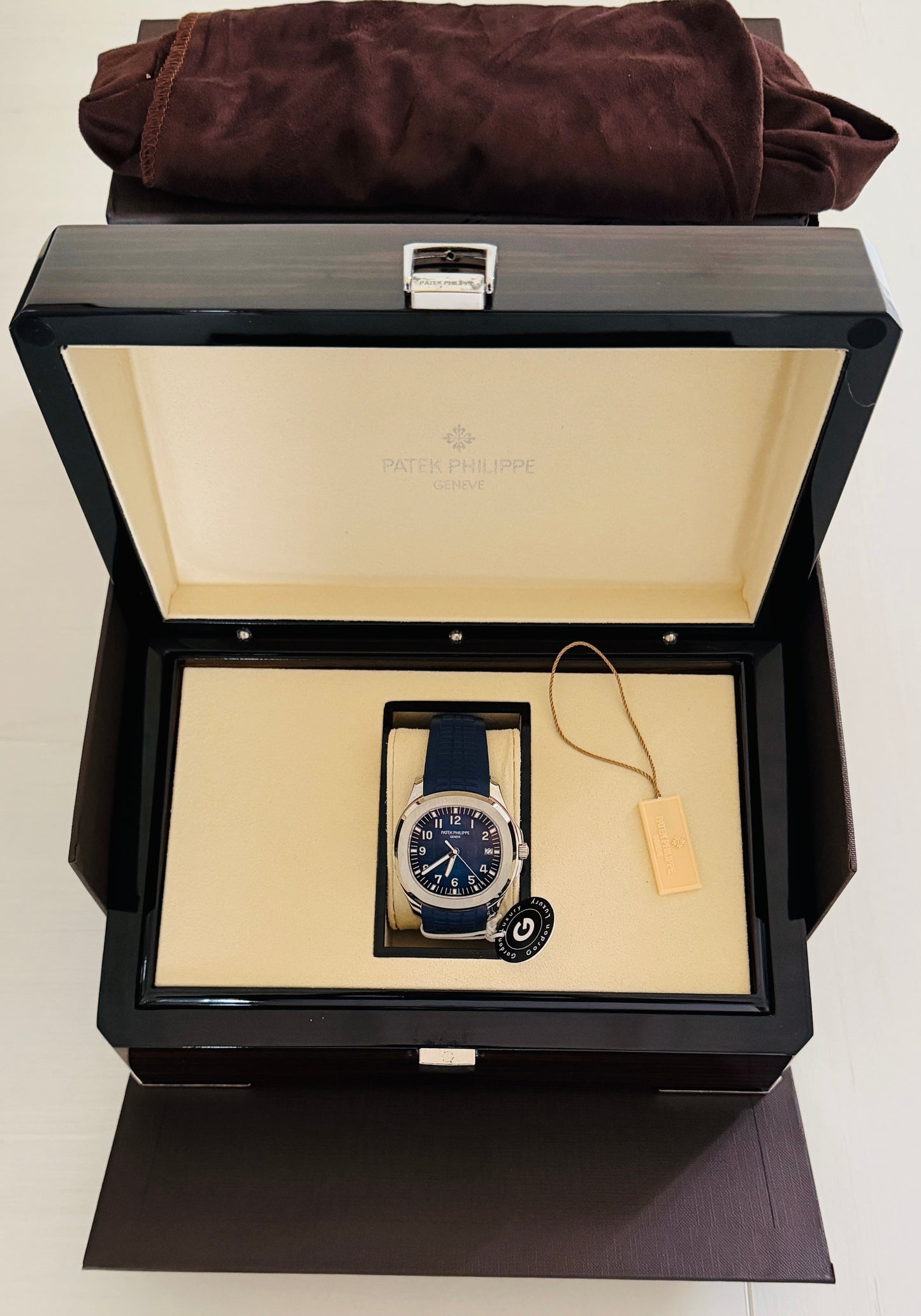 PP Assembled 90% Aquanaut 5168G 42.2mm White Steel Blue Dial