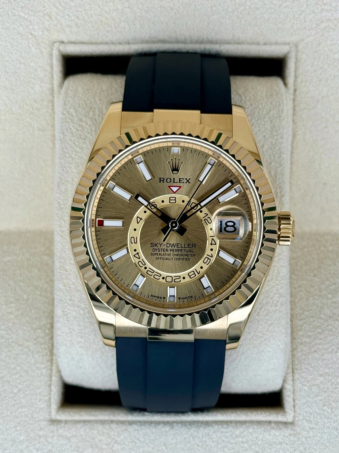 Sky-Dweller Assembled 42mm 336238 Yellow Gold Oysterflex Champagne Dial