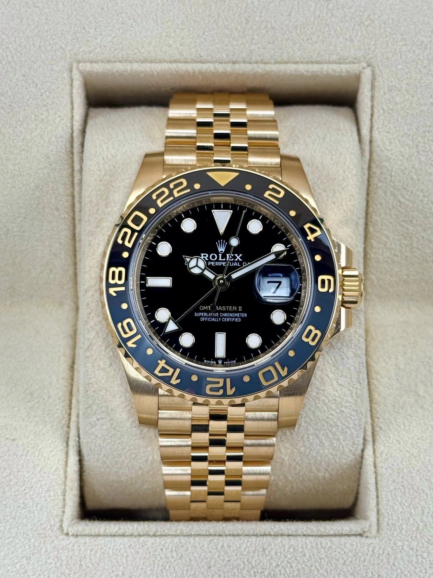 GMT-Master II Assembled (100) 40mm 126718GRNR Yellow Gold-plated steel Jubilee Black Dial