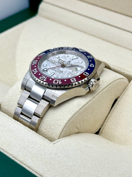 GMT-Master II Assemblé (100) "Pepsi" 40mm 126619BLRO Cadran Météorite Couleur