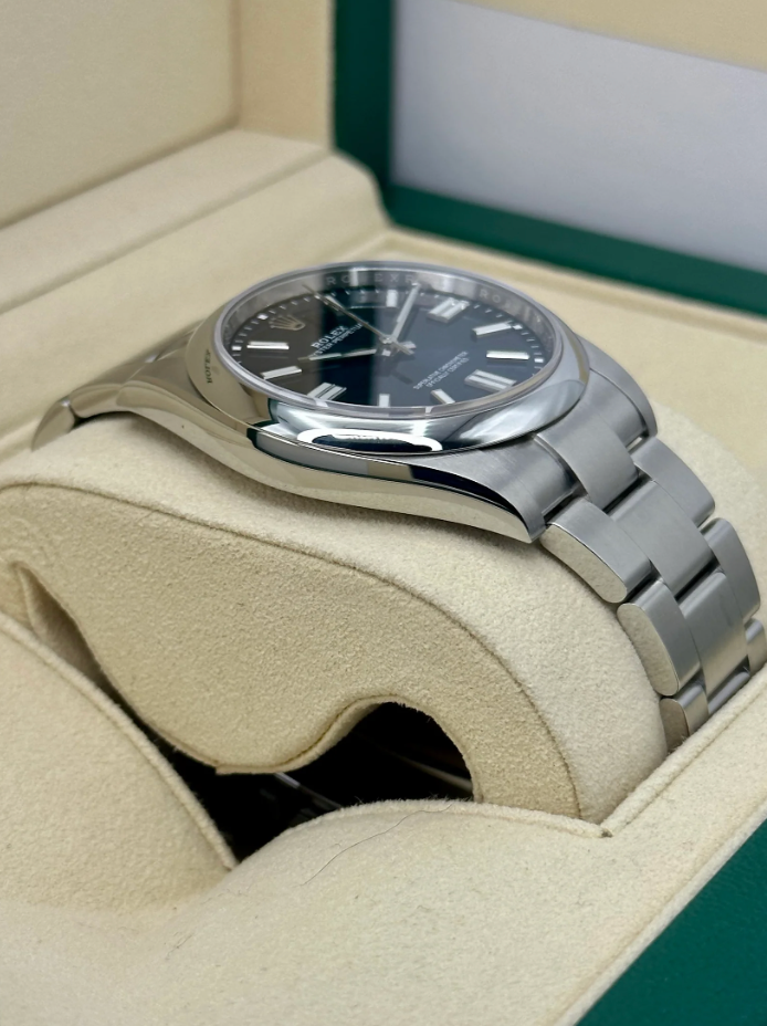 Oyster Perpetual Assembled (100) 41mm 124300 Blue Dial