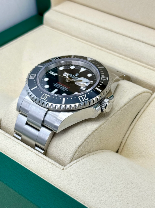 Sea-Dweller Assembled (100) 43mm 126600 Black Dial