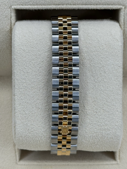 Datejust Assembled (80) NEW 2024 Lady Datejust 28mm 279173 Jubilee Champagne Dial