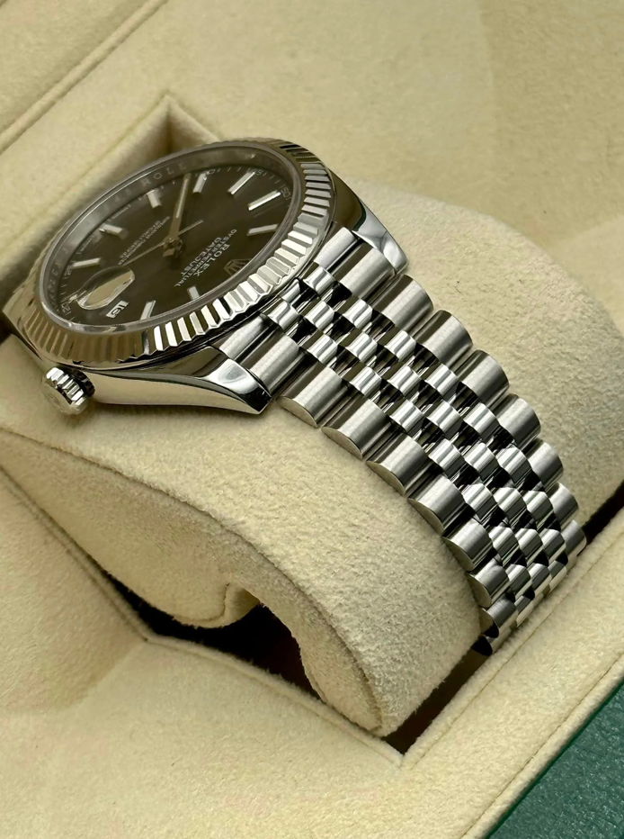 Datejust Assembled (100) 41m 126334 Jubilee Rhodium Dial