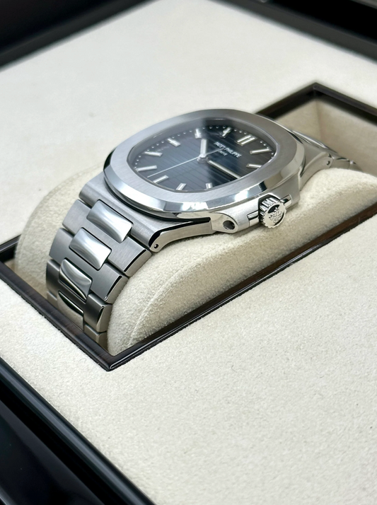 PP Nautilus Zusammengebaut 100%40mm 5711/1A-010 Edelstahl Blaues Zifferblatt