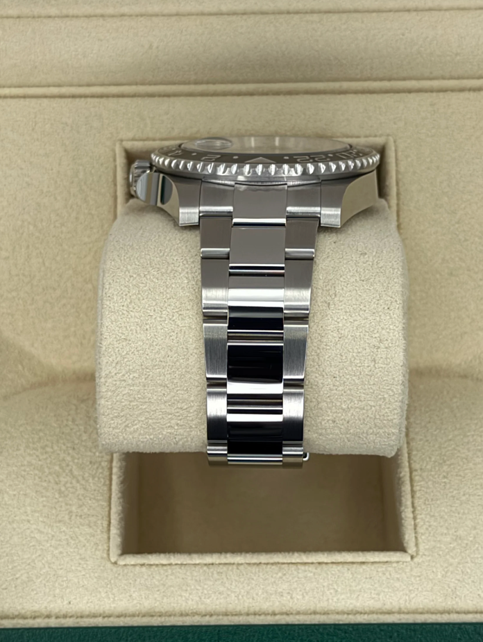 GMT-Master II Assembled (100) "Bruce Wayne" 40mm 126710GRNR Black Dial Oyster