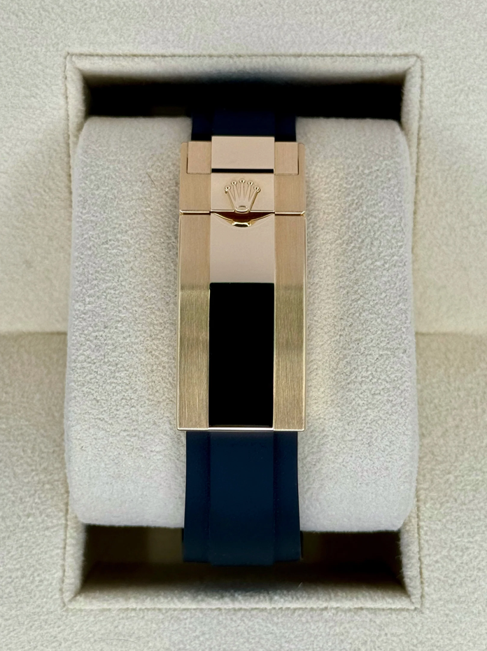 Daytona Assembled (100) NEW 2024 40mm 126518LN Oysterflex Champagne Dial
