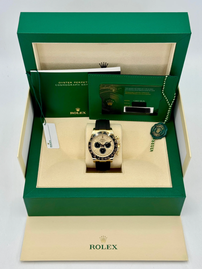 Daytona Assembled (100) NEW 2024 40mm 126518LN Oysterflex Champagne Dial