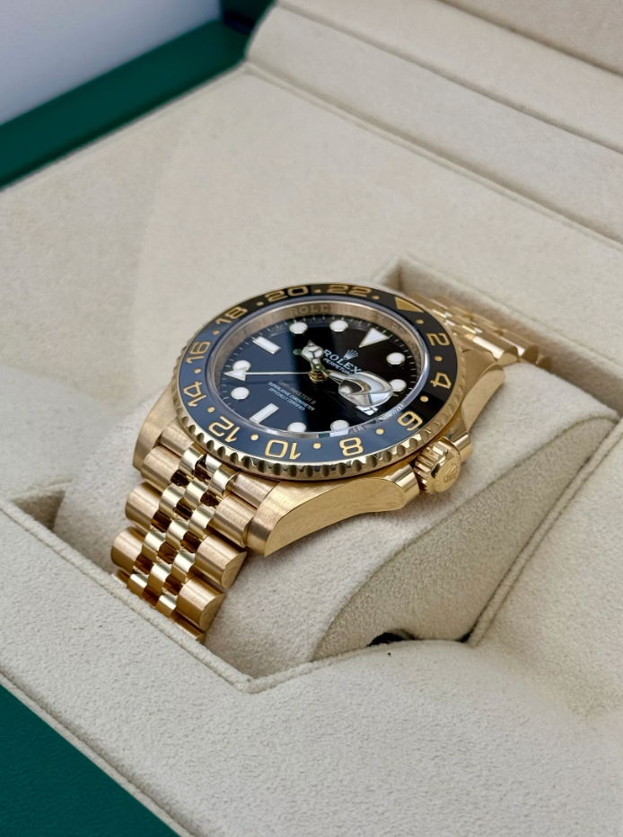 GMT-Master II Assembled (100) 40mm 126718GRNR Yellow Gold-plated steel Jubilee Black Dial