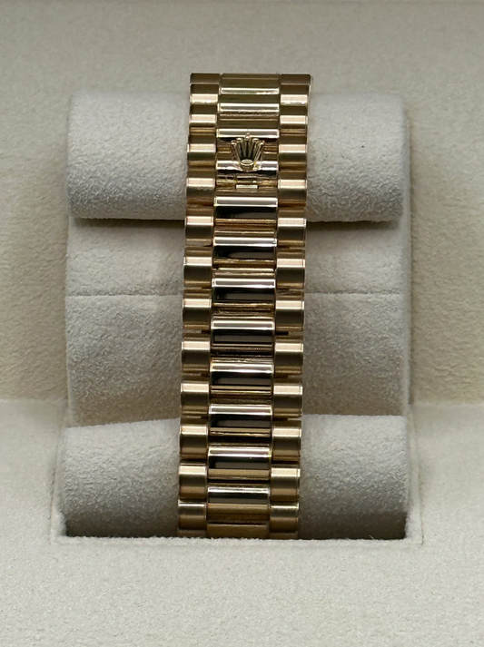 Day-Date Assembled 2023 40mm 228238 Presidential Green Dial