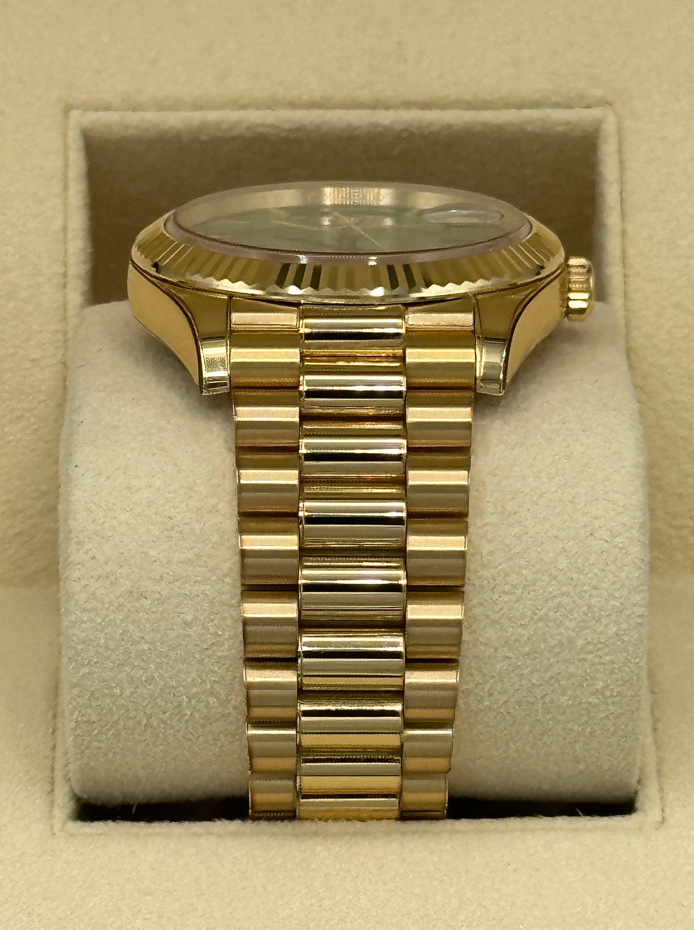 Day-Date Assembled 2023 40mm 228238 Presidential Green Dial