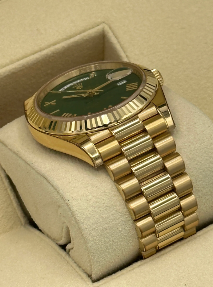 Day-Date Assembled 2023 40mm 228238 Presidential Green Dial