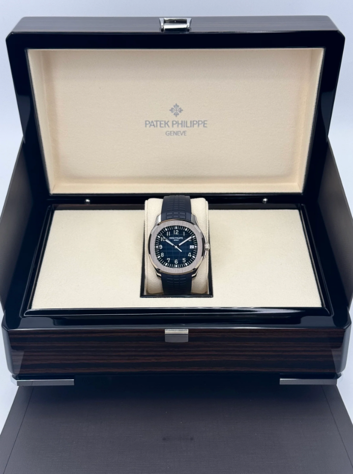 PP Assembled 90% Aquanaut 5168G 42.2mm White Steel Blue Dial