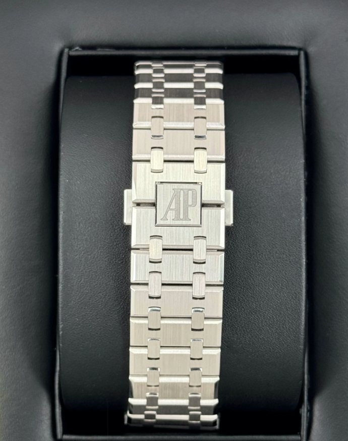 AP Assembled 90% Royal Oak 41mm 15503BC Blue Dial
