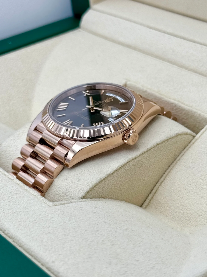 Day-Date Assembled 40mm 228235 Rose Gold Chocolate Dial