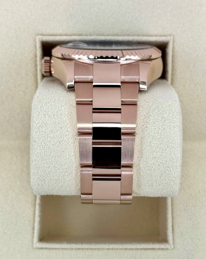 Sky-Dweller Assembled 42mm 336935 Rose Gold Blue Dial