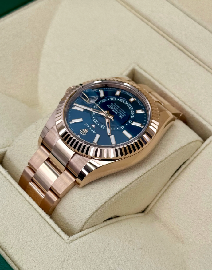 Sky-Dweller Assembled 42mm 336935 Rose Gold Blue Dial