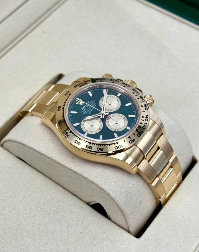 New Daytona 2025 Assembled (100) 40mm 126508LN Green Dial