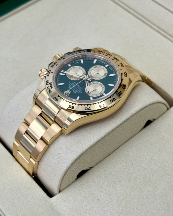 New Daytona 2025 Assembled (100) 40mm 126508LN Green Dial