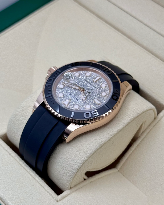 New 2025 Yacht-Master Assembled 100% 40mm 126655 Rose Gold-Plated Diamond Paved Dial