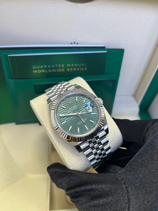 Datejust Assembled 80% 41mm Jubilee Fluted Pattern Green Dial