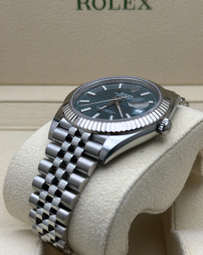 Datejust Assembled 80% 36mm Jubilee Fluted Pattern Green Dial
