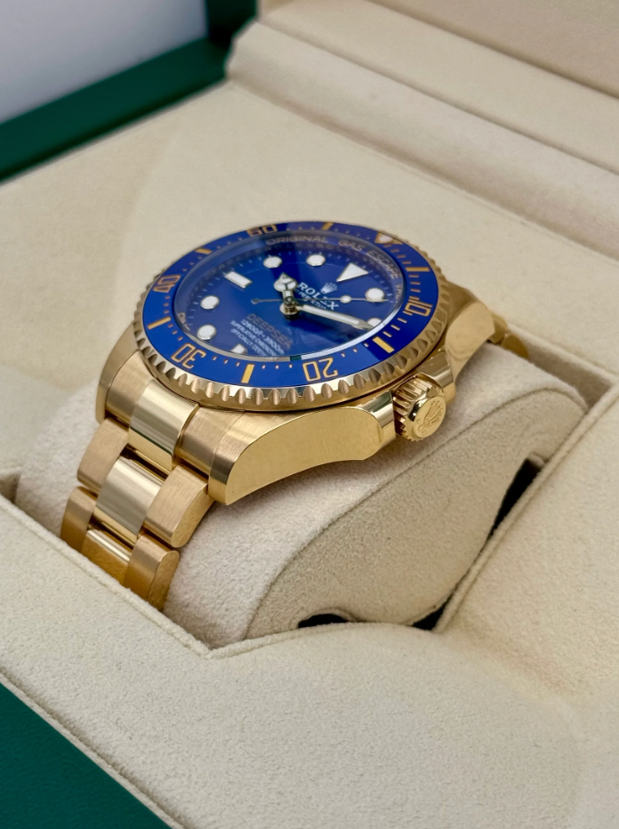 Deepsea Assembled (100) New 2024 44mm 136668LB 18K Yellow Gold-plated Blue Dial