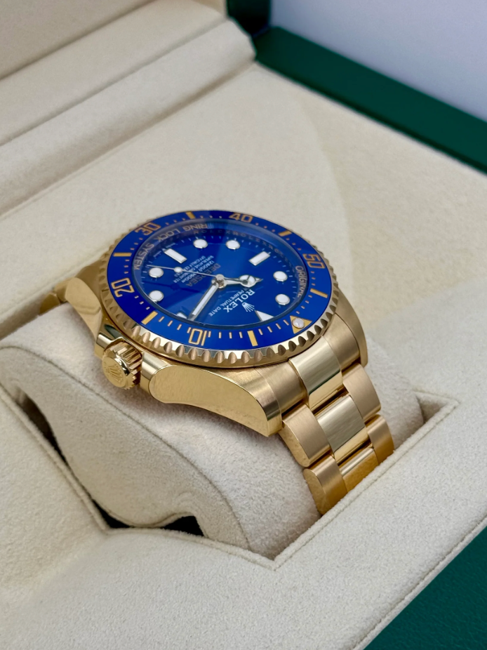 Deepsea Assembled (100) New 2024 44mm 136668LB 18K Yellow Gold-plated Blue Dial