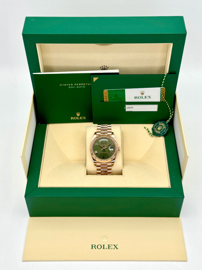Day-Date Assembled 40mm 228235 Presidential Rose Gold Olive Dial