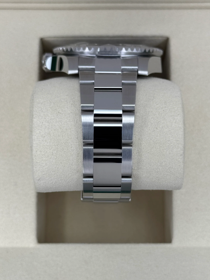 GMT-Master II Assembled (100) "Bruce Wayne" 40mm 126710GRNR Black Dial Oyster