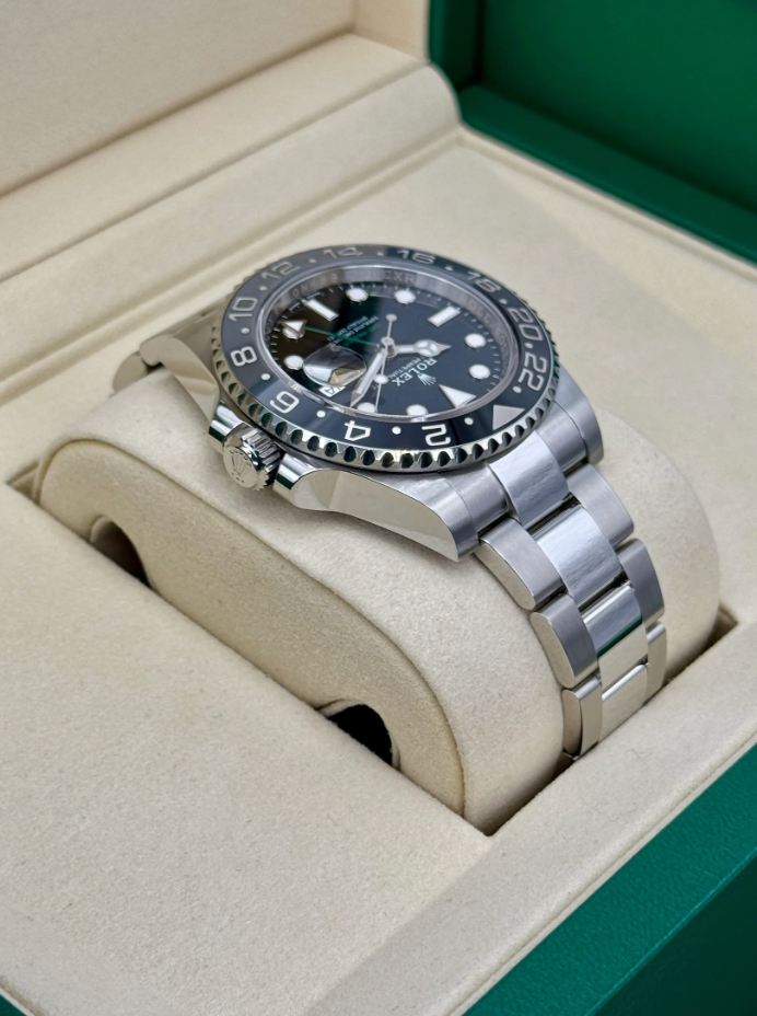 GMT-Master II Assembled (100) "Bruce Wayne" 40mm 126710GRNR Black Dial Oyster