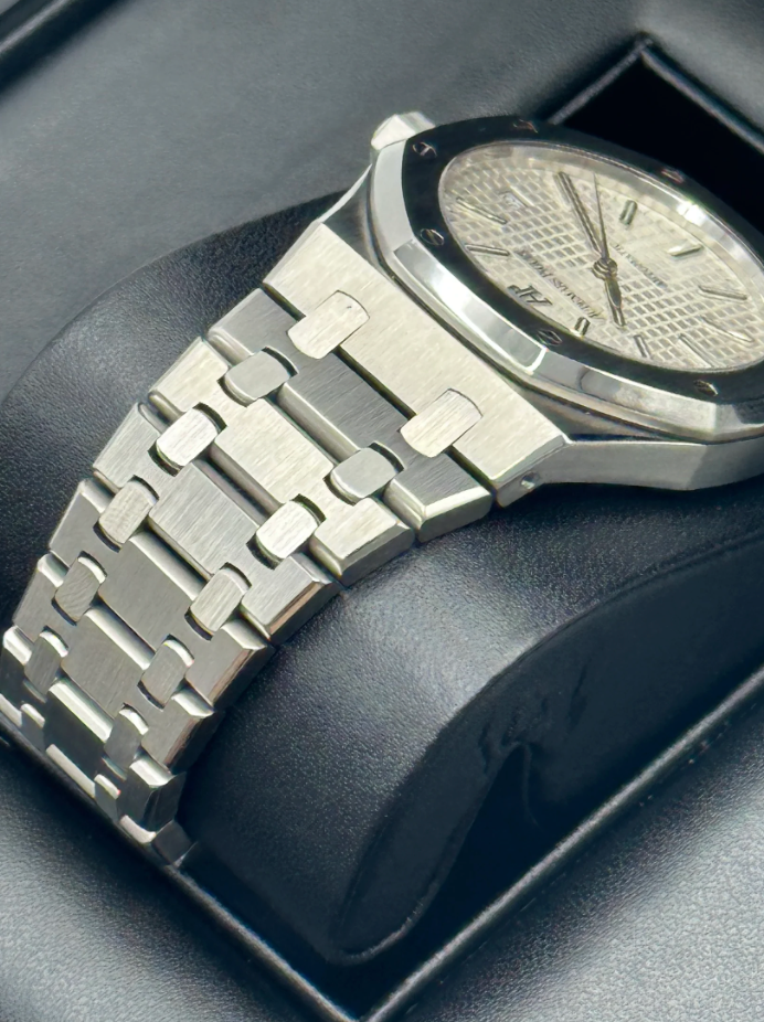 AP Assembled 80% Royal Oak 41mm White Dial