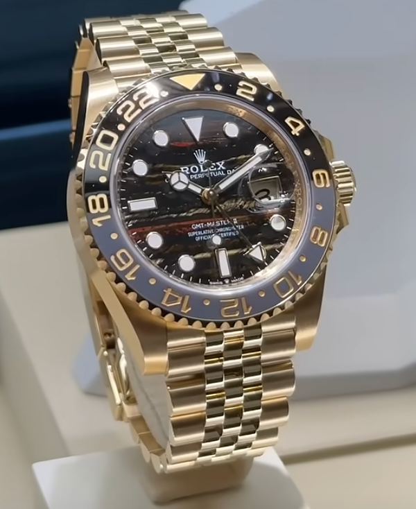 NEW 2025 GMT-Master II Assembled (100) 40mm 126718GRNR Yellow Gold-plated steel Jubilee Iron eye Dial