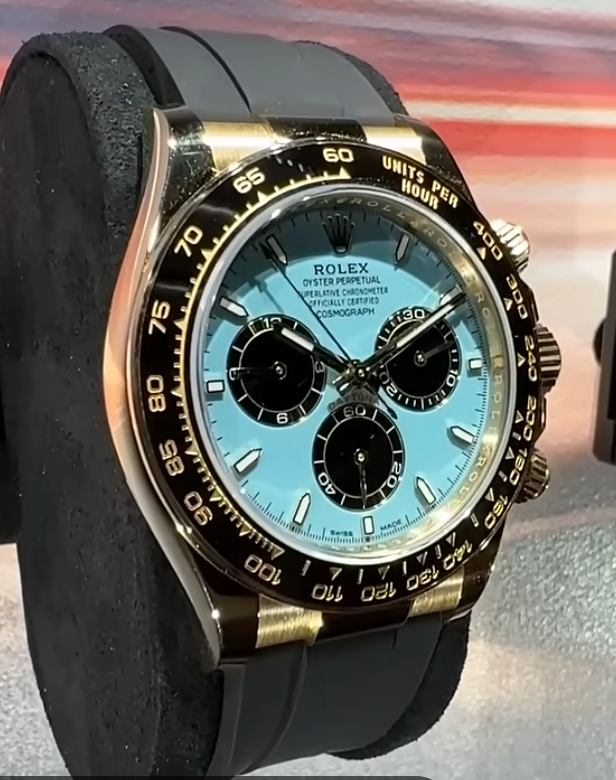 New Daytona 2025 Assembled (100) 40mm 126500LN Oysterflex Gold Dial Tiffany Blue