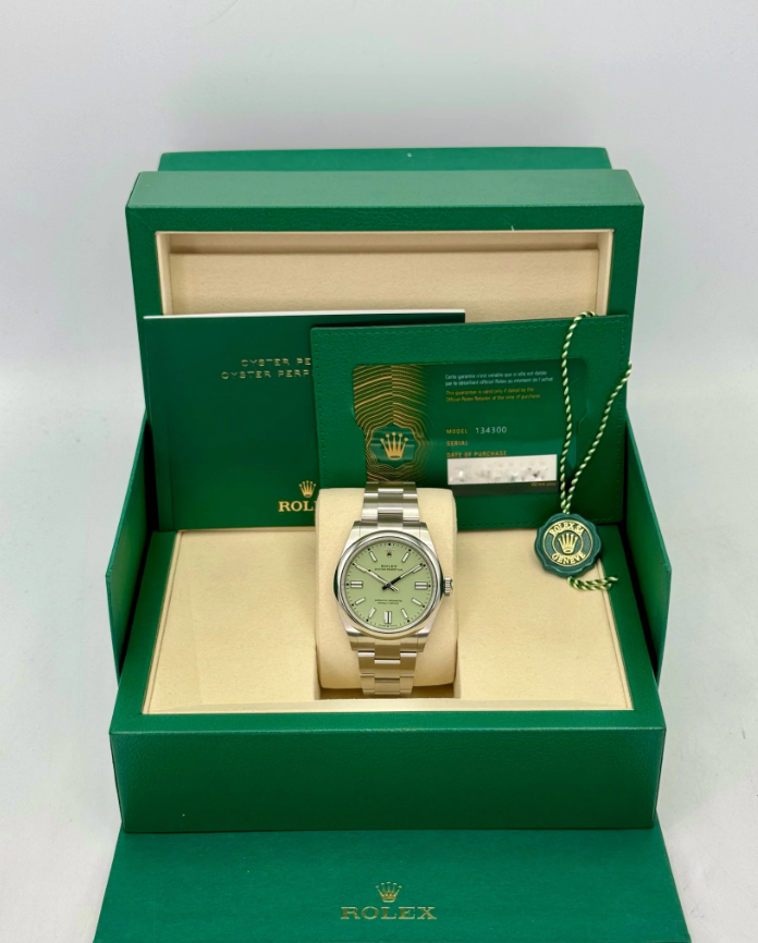 NEW 2025 Oyster Perpetual Assembled (100) 41mm 134300 Pistachio Dial