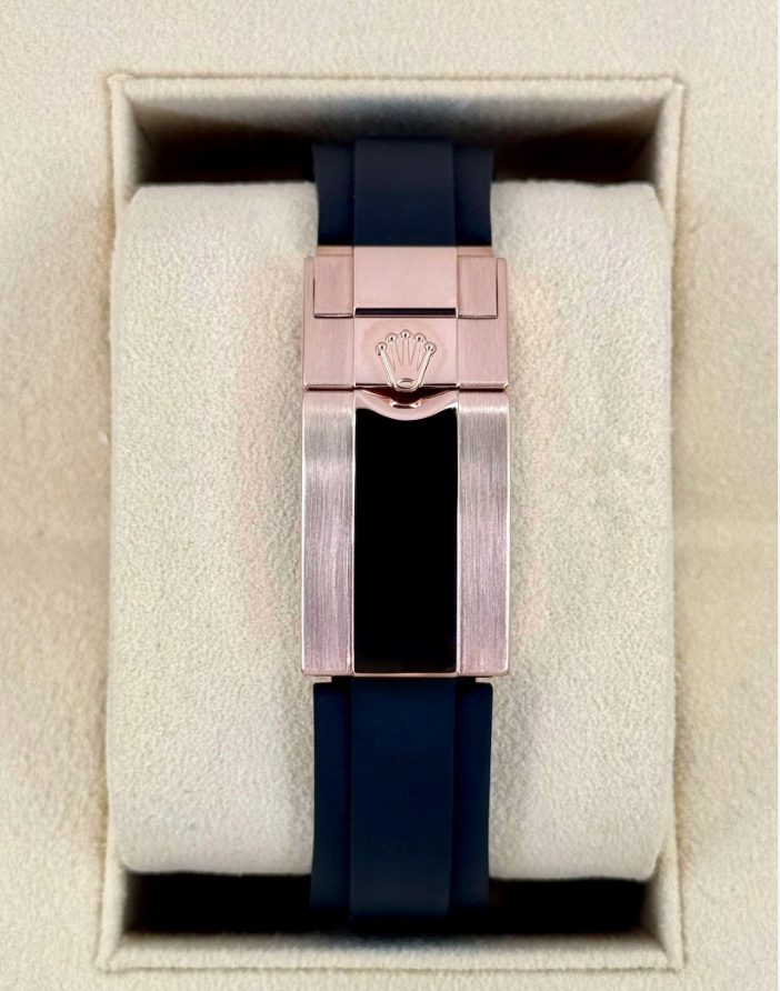 Daytona Assembled 40mm 116515LN Rose-Plated Oysterflex Meteorite Dial