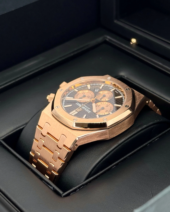 AP Assembled 90% Royal Oak Chronograph 41mm 26331OR