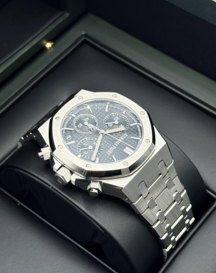 AP Assembled 100% Royal Oak Chronograph 41mm 26240ST Black Dial