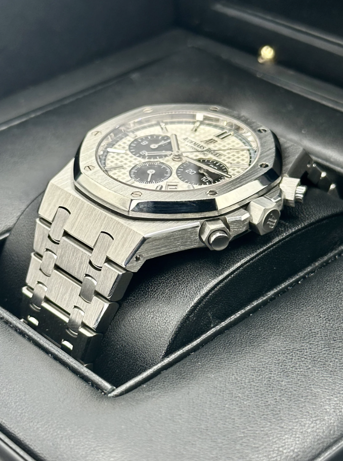 AP Assembled 100% Royal Oak 41mm 26331ST Chronograph Panda