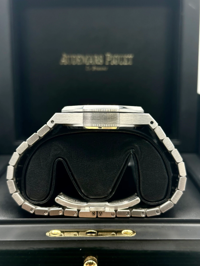 AP Assembled 100% Royal Oak 41mm 26331ST Chronograph Panda