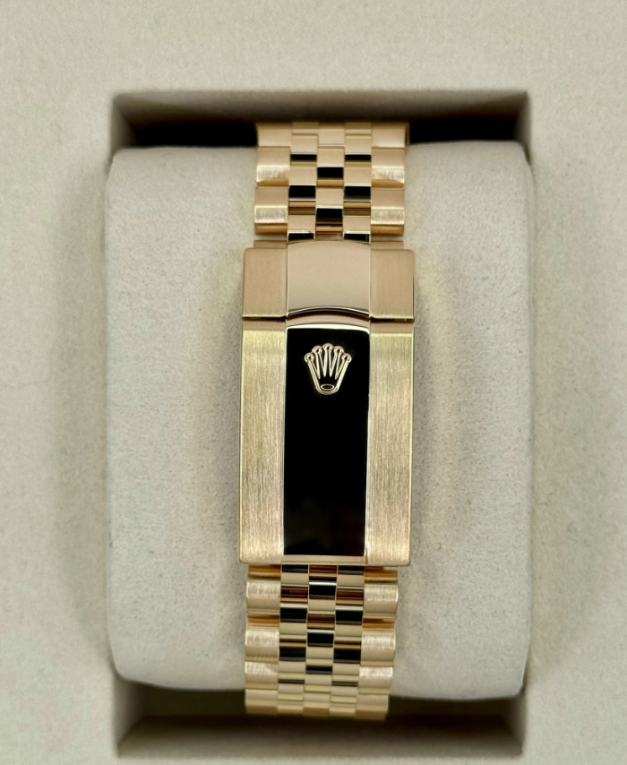 Sky-Dweller Assembled 42mm 336938 Yellow Gold Jubilee Green Dial