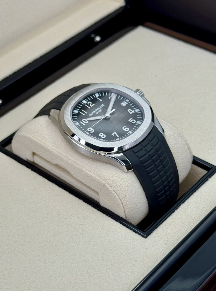 PP Assembled 90% Aquanaut 5167/1A-001 40mm Stainless Steel Gray Dial