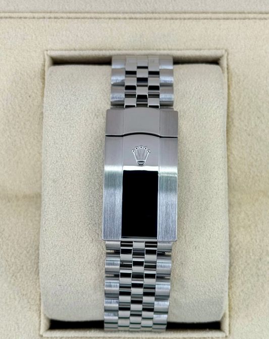 Sky-Dweller Assembled 42mm 336934 Stainless Steel Jubilee White Dial