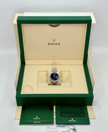 Jour-Date Assemblé NOUVEAU 2025 40mm 228349RBR Présidentiel Cadran Bleu Ombre